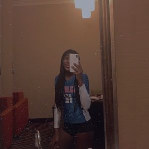 Meet your Posher, Destiny